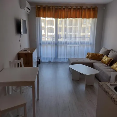 U-Dacha Summer Apartments Destination Bulgaria 2000 * ساني بيتش