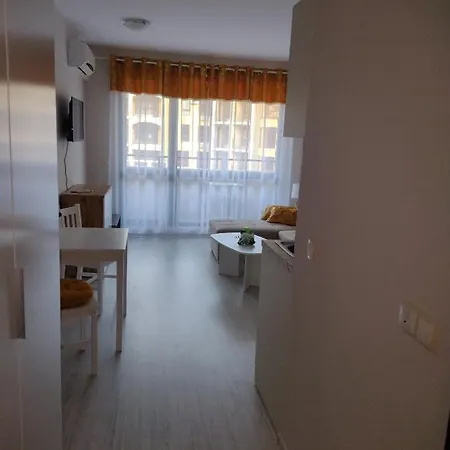 شقة U-Dacha Summer Apartments Destination Bulgaria 2000